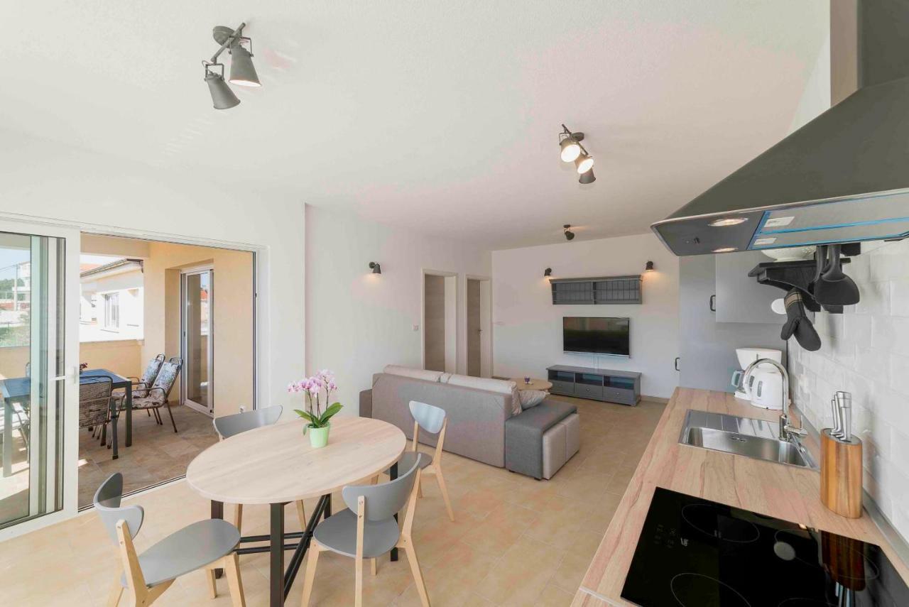 Sunset House Apartment Kampor Exterior foto