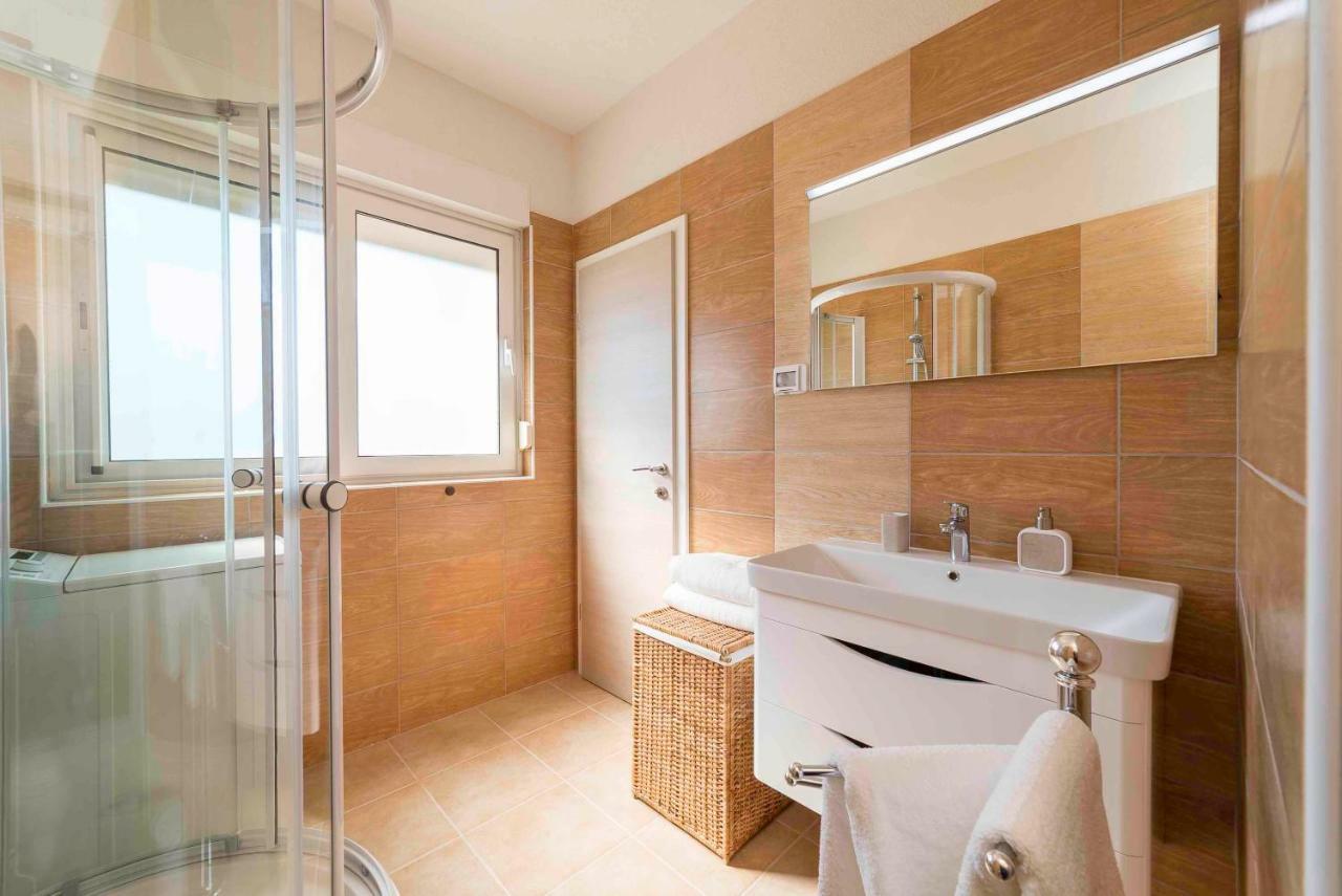 Sunset House Apartment Kampor Exterior foto